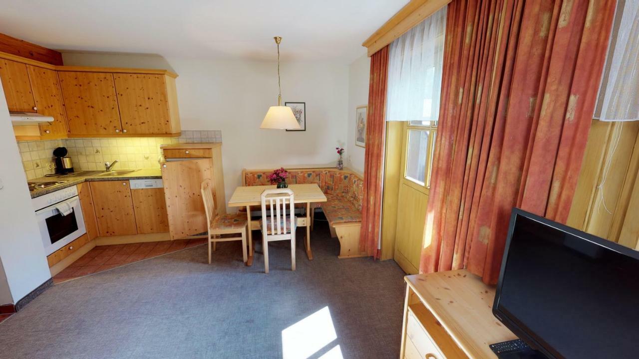 Familienparadies Wolfgangbauer Heiligenblut Exterior foto